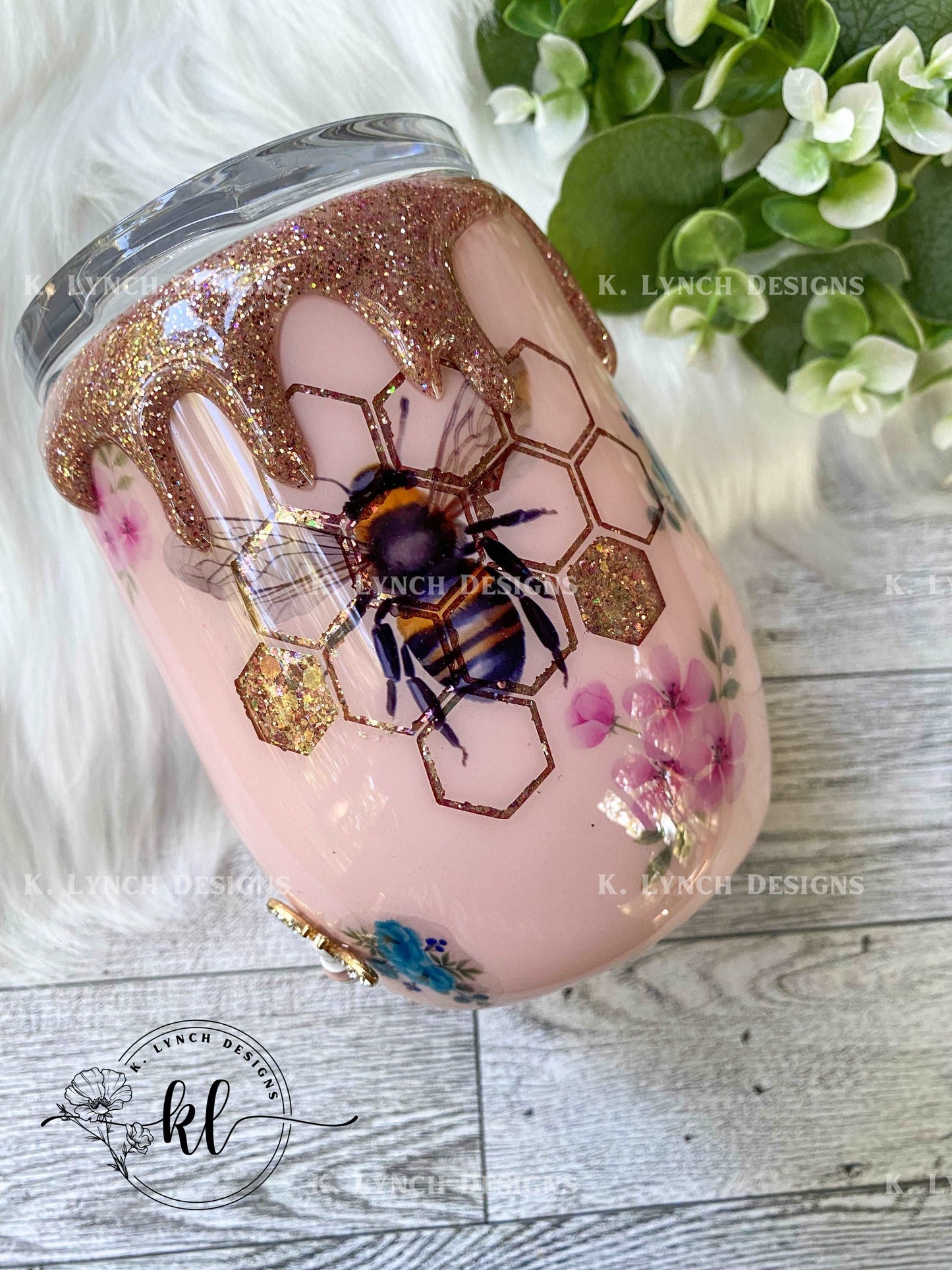 12 oz. Bee Wine Tumbler w/3D Drip & Bee Charms