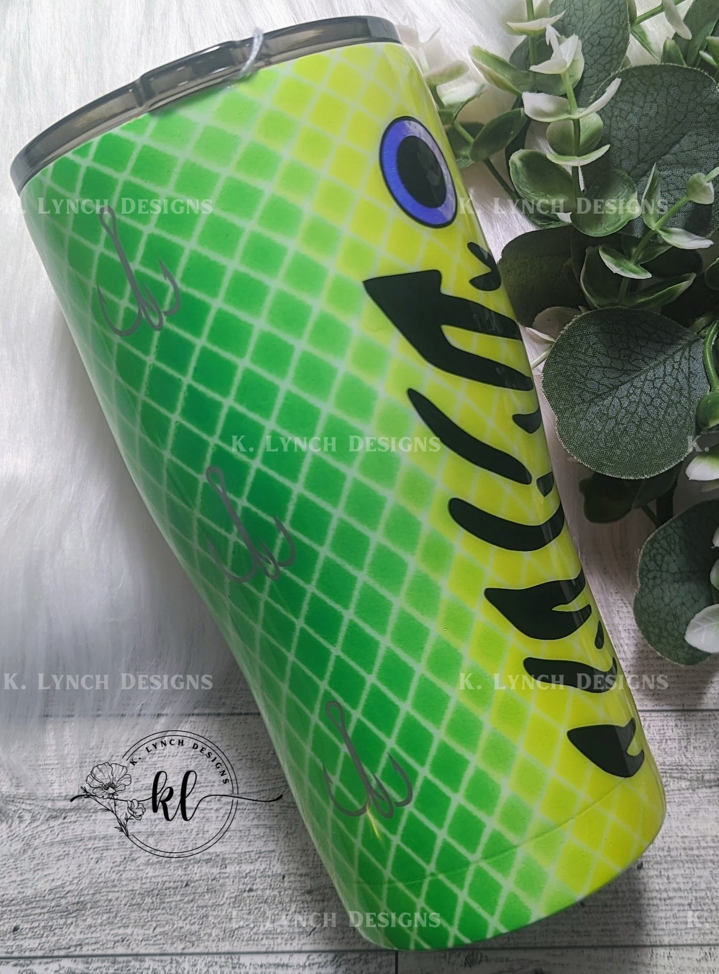 20 oz Fishing Lure Tumbler