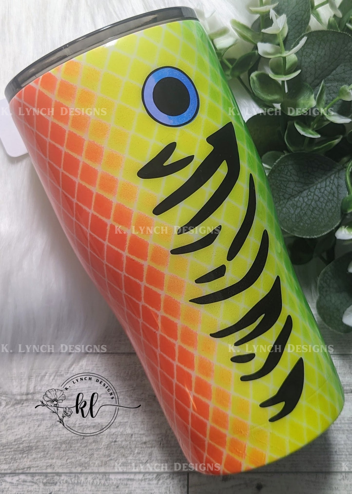 20 oz Fishing Lure Tumbler