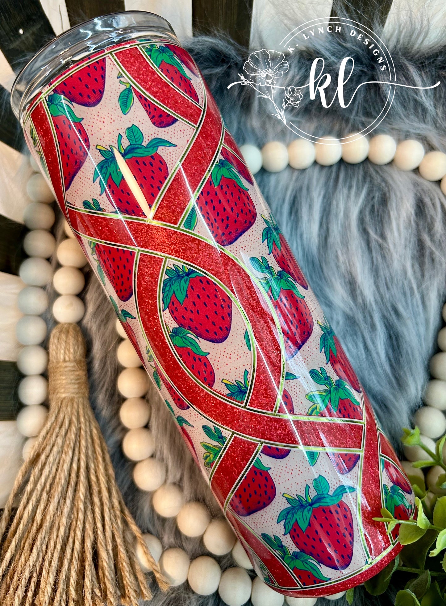 20 oz. Strawberry Swirl Glitter Tumbler