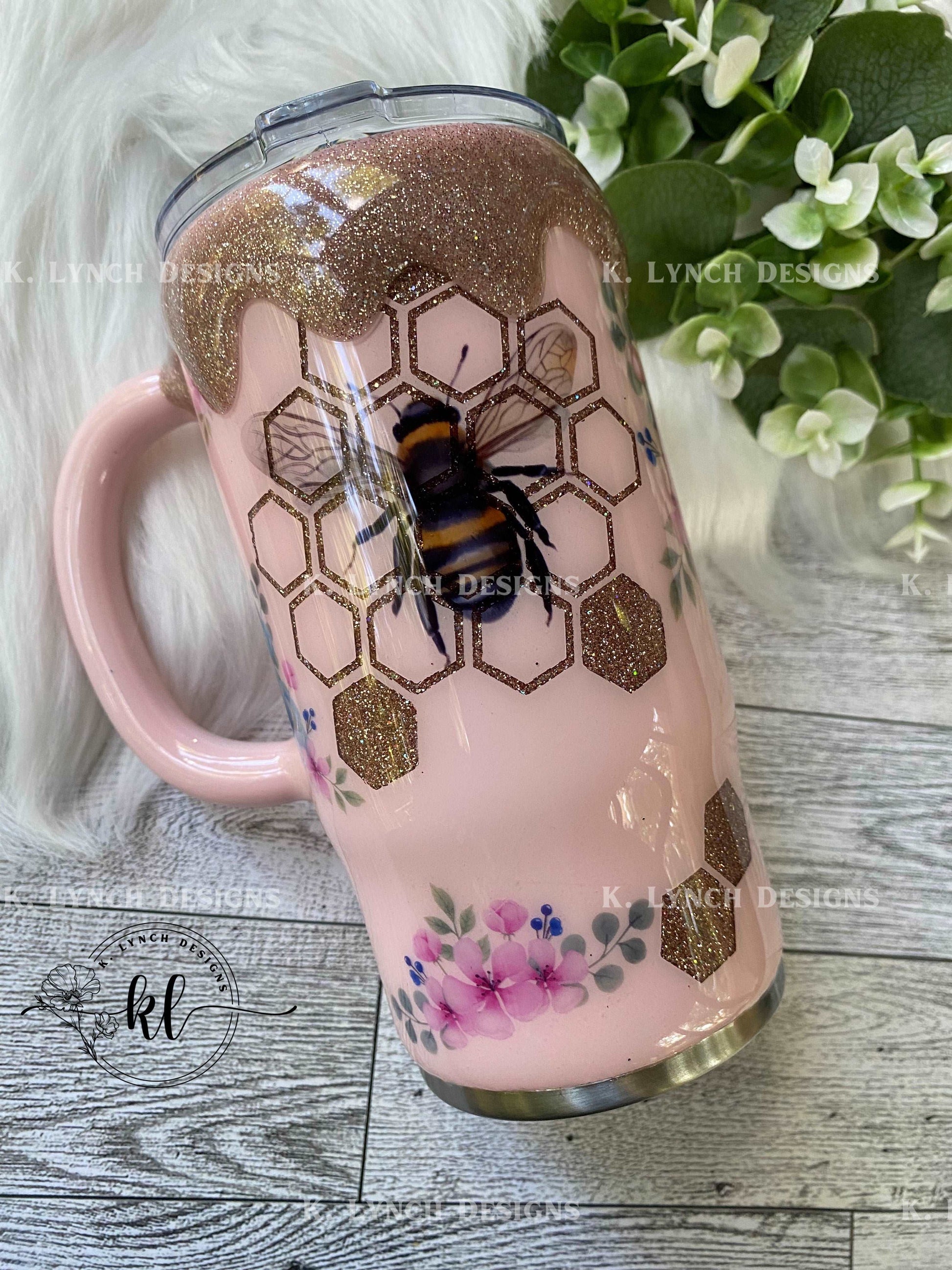 16 oz. Pink Bee Travel Mug w/3D Drip & Bee Charms